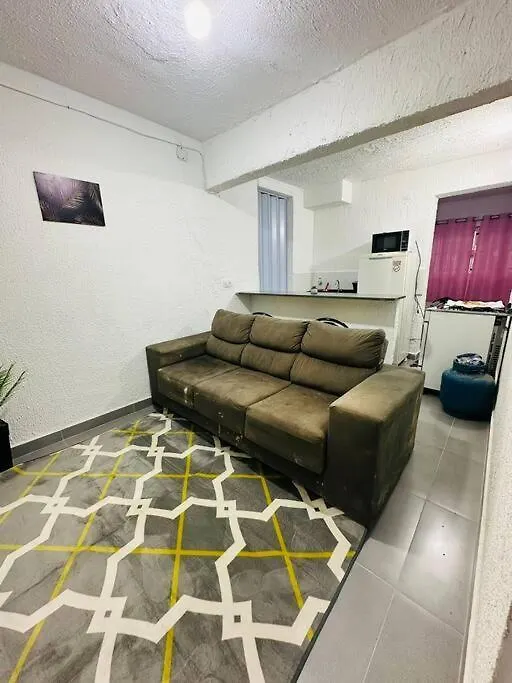 Apartamento Aconchegante Mobiliado, Zn - Cod 02 Sao Paulo